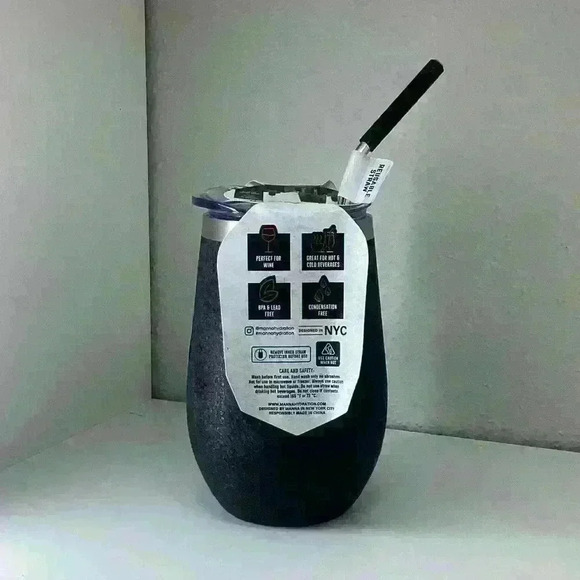 Manna Wine Tumbler Stainless Steel With  Straw & Silicone Tip Black  17oz - Picture 4 of 7